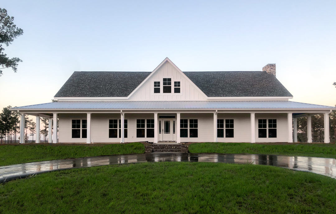 Americas Home Place - craftsman_southfork_modern_farmhouse